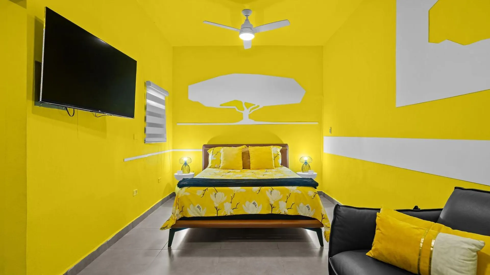 Artistic One-Bedroom Garden Apartment In Sj Mm9 San Juan